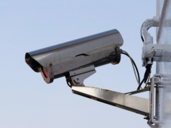 SAINT VALLIER DE THIEY : 33 600 € pour 2 caméras de surveillance