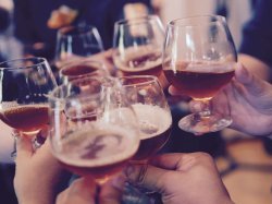 Alpes-Maritimes : les bars ferment dès ce soir à 22h pour quinze jours