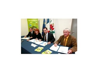 Maison de l'Environnement : signature des conventions pour l'éducation des enfants à l'environnement et au développement durable et la sensibilisation aux économies d'énergie