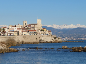 ANTIBES : Réflexion sur l'aménagement des plages du littoral