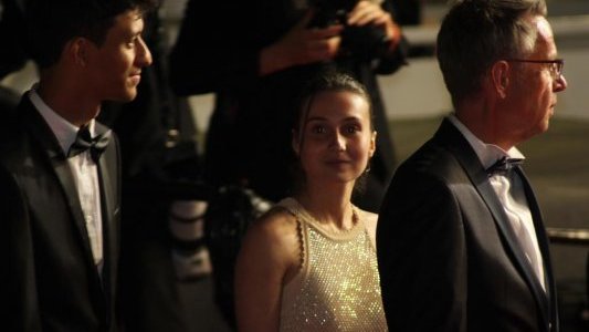 Amandine Kosowan sur les marches du Festival de Cannes