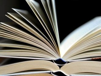 La Mairie de Cannes offre un trousseau de 6 livres aux enfants cannois pour favoriser le goût à la lecture !