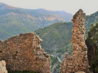 Lancement de l'appel aux dons pour la restauration de la Forteresse troglodyte d'Aiglun