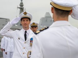 Force d'Action Navale, Martin Redoutey à la tête de la frégate La Fayette Force d'Action Navale, Martin Redoutey à la tête de la frégate La Fayette