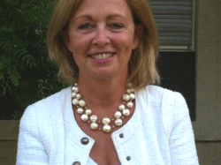 Le lundi 13 juillet 2015, Sophie LENGRAND JACOULET, Directrice de l'IUT Aix-Marseille, sera faite Chevalier dans l'Ordre National de la Légion d'Honneur. 