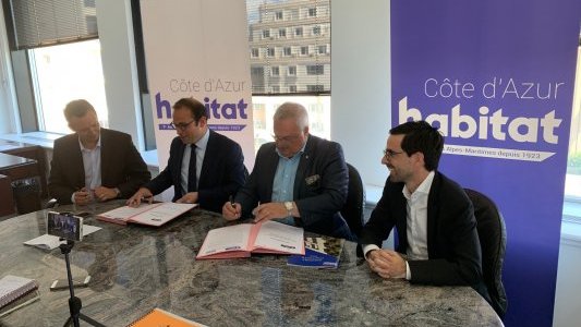 Signature du Small Business Act entre la CCI NCA et Côte d'Azur Habitat