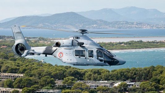 Un premier hélicoptère H160 pour la flotte intérimaire 