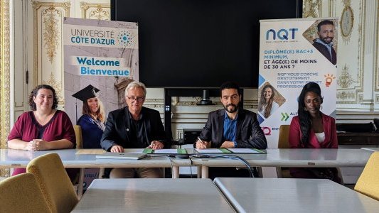 Université Côte d'Azur et NQT s'engagent pour accompagner les jeunes diplômés issus de milieux modestes, vers l'emploi