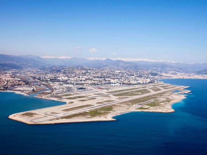 Aéroport de Nice : L'exten