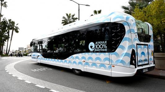 Décarbonation : L'Agglomération Cannes Lérins s'équipe de deux bus électriques supplémentaires