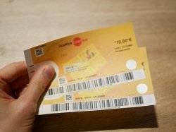 La Ville de Roquefort-les-Pins lance un appel d'offres pour la fourniture de chèques cadeaux La Ville de Roquefort-les-Pins lance un appel d'offres pour la fourniture de chèques cadeaux