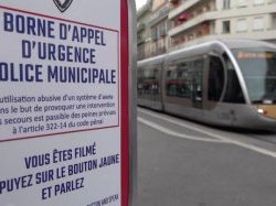 Nice obtient une subvention pour le déploiement de 175 bornes d'appel d'urgence