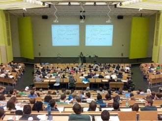 Création d'une « réserve sociale » d'étudiants volontaires pour aider pendant l'épidémie