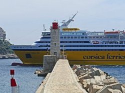 0,1% de soufre : teneur maxi des Ferries entrant au Port de Nice !