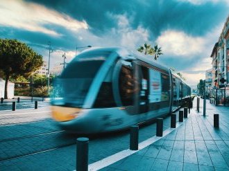 Ligne 5 du Tram : La Métropole NCA obtient des financements de l'Etat et de l'Europe