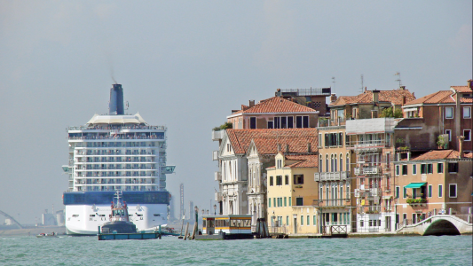 Venise protégée contre les paquebots de croisière